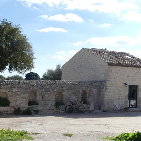 Agriturismo Fondo Paliemmu موديكا المظهر الخارجي الصورة