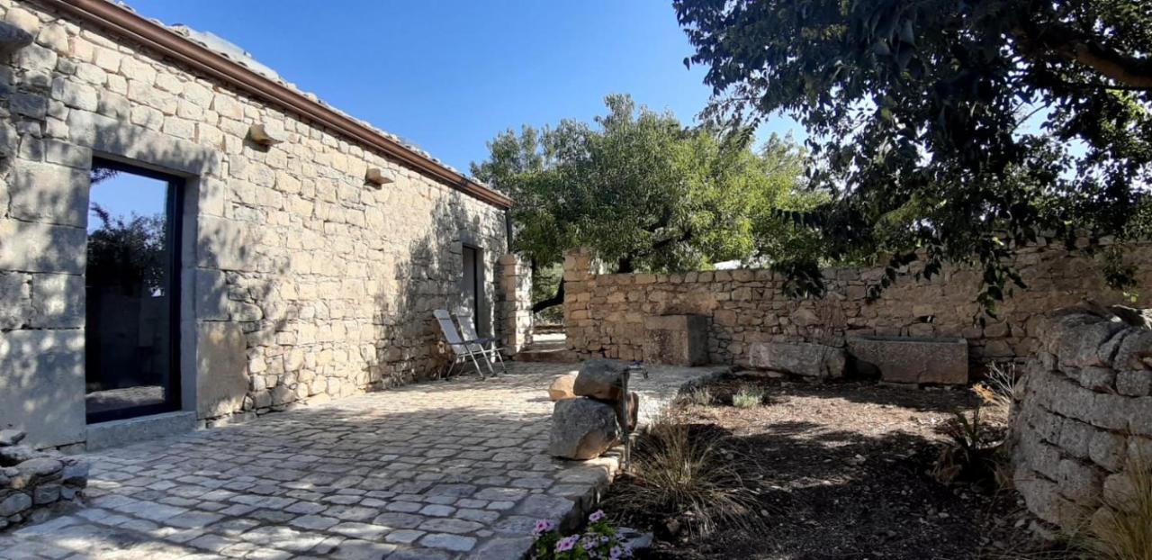 Agriturismo Fondo Paliemmu موديكا المظهر الخارجي الصورة