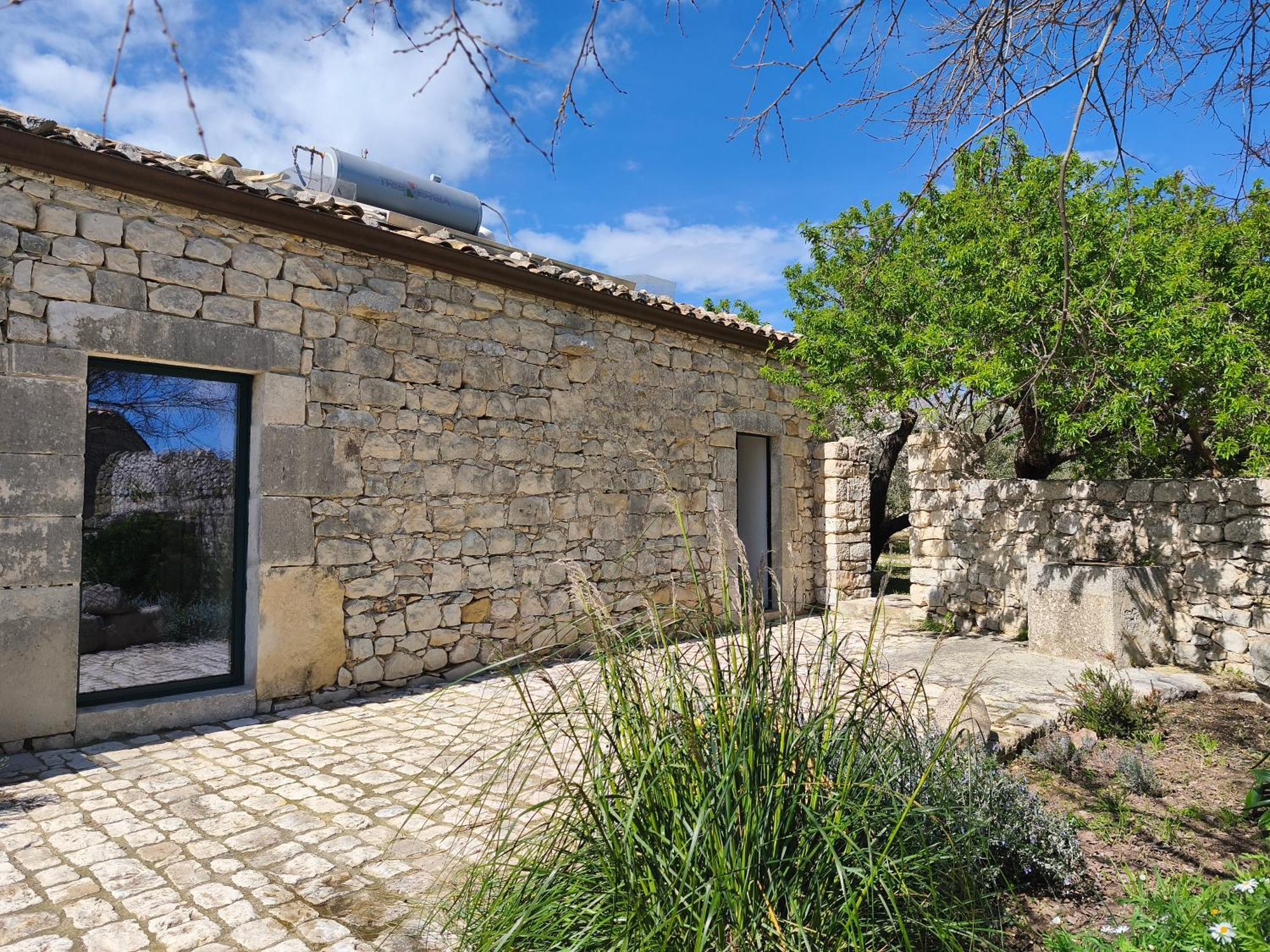 Agriturismo Fondo Paliemmu موديكا المظهر الخارجي الصورة